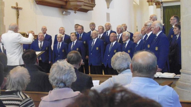 (24) 11078178_940353512652467_474741414200754893_n